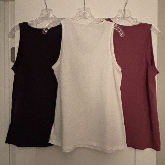 Athleta Tank Top Bundle - Picture 3 of 8